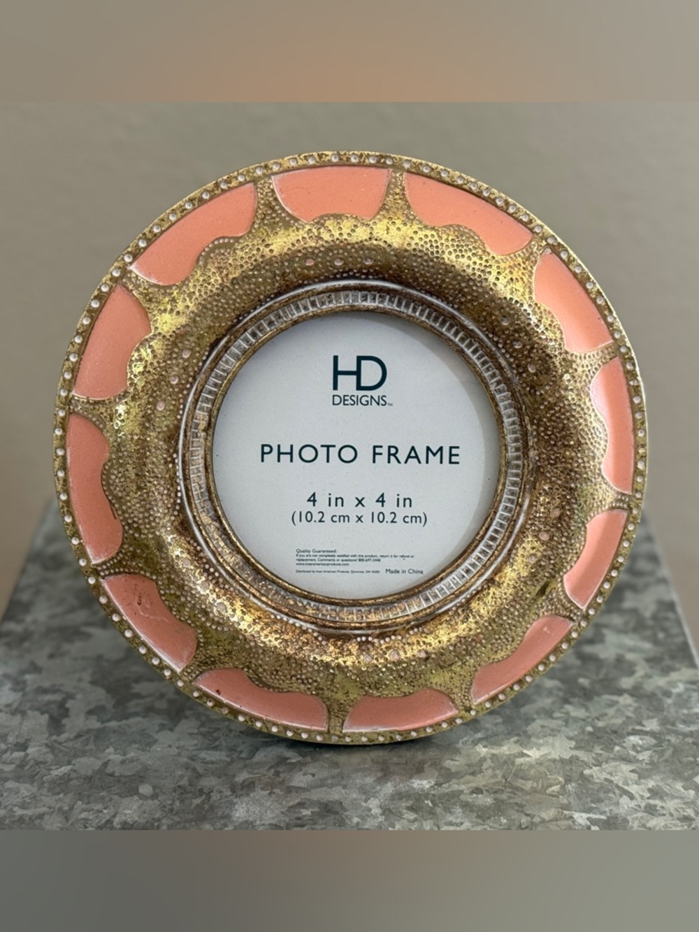 HD Designs Coral and Gold Round Photo Frame, holds 4” x 4” Photo.